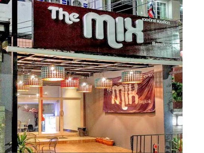 Hotel The Mix Bangkok - Silom Extérieur photo